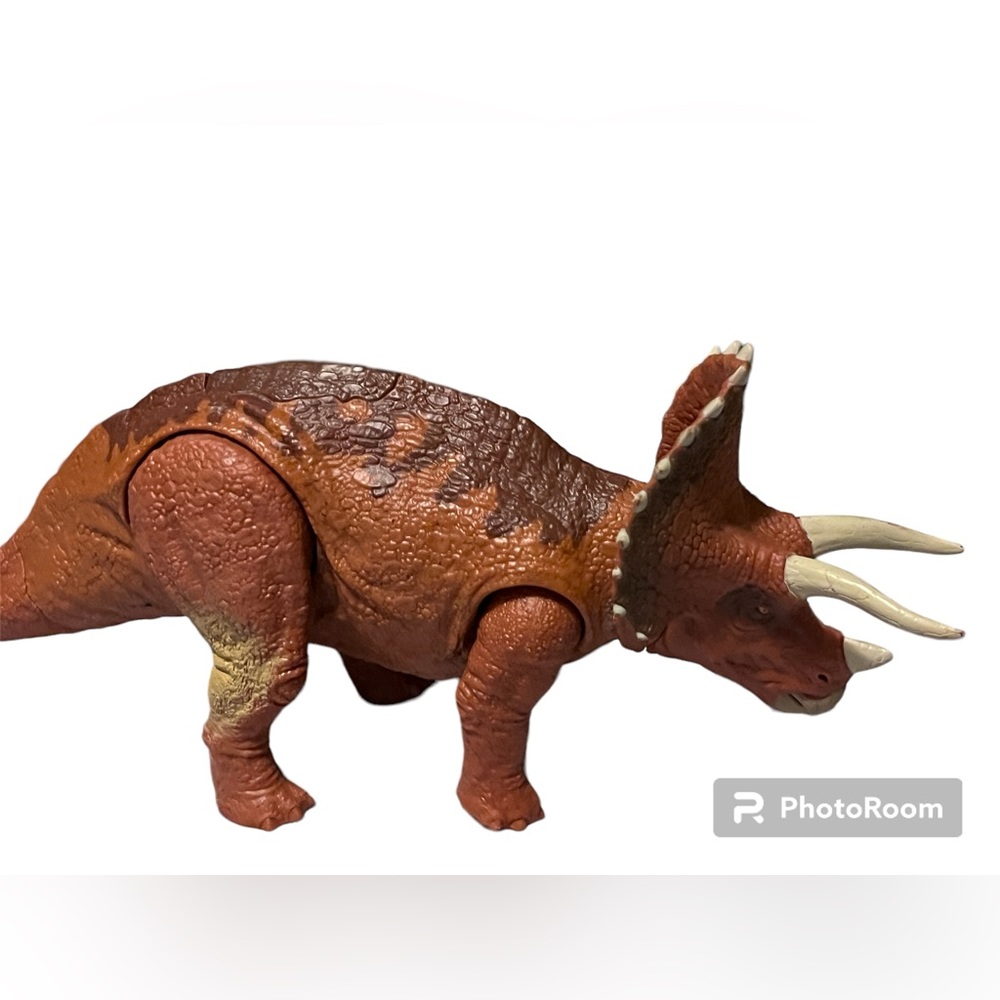 Jurassic World Triceratops Dinosaur